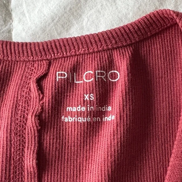 Pilcro Burgundy Ruched Tank Top - Picture 2 of 4